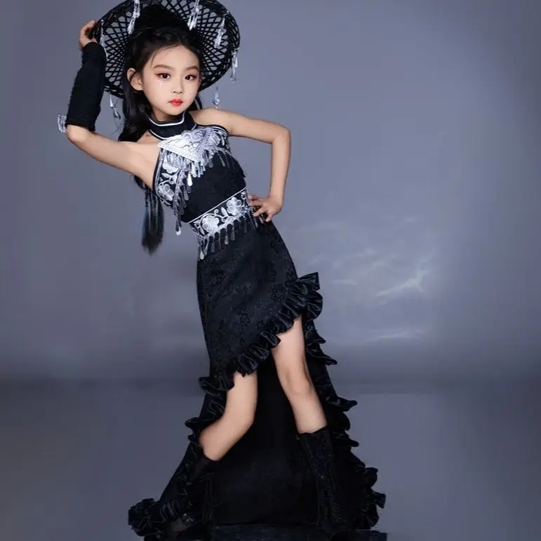 Ethnic Dress Fashion Show - Traje para niños, falda de cola,