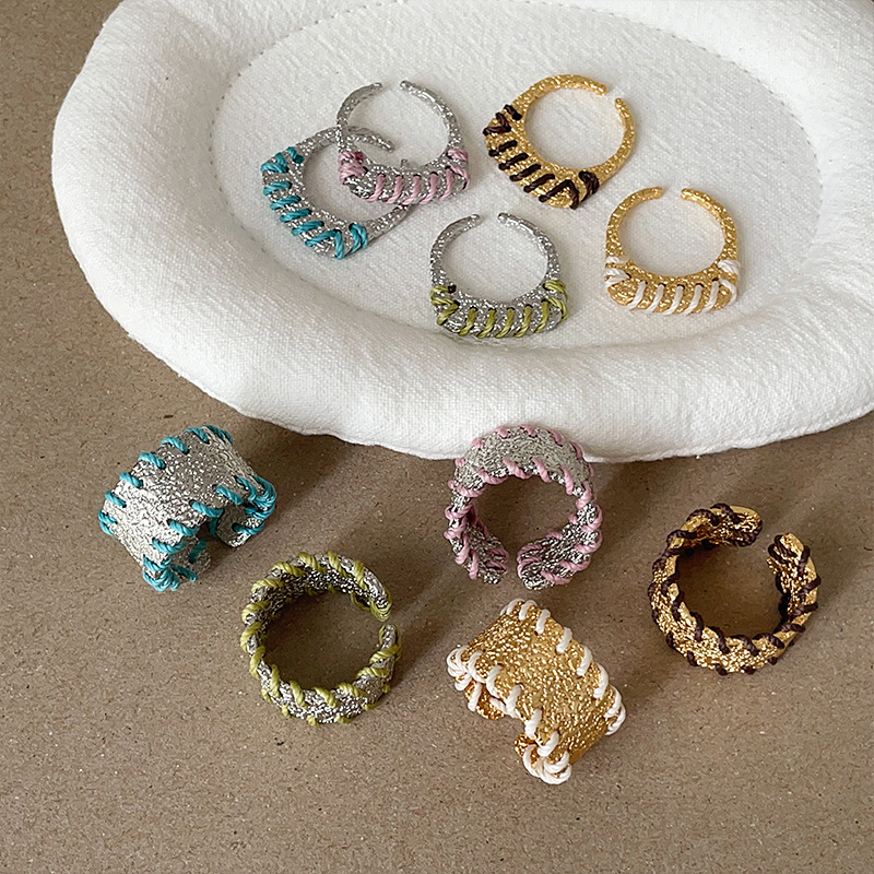 Anillo de cóctel ajustable de  - Ethnic Fashion Online reseña y precio