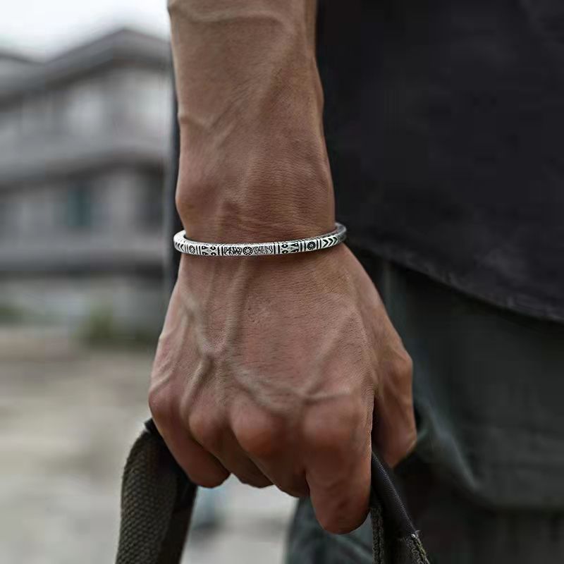 Pulsera con diseño de pez grab - Men'S Ethnic Fashion Trends reseña y precio